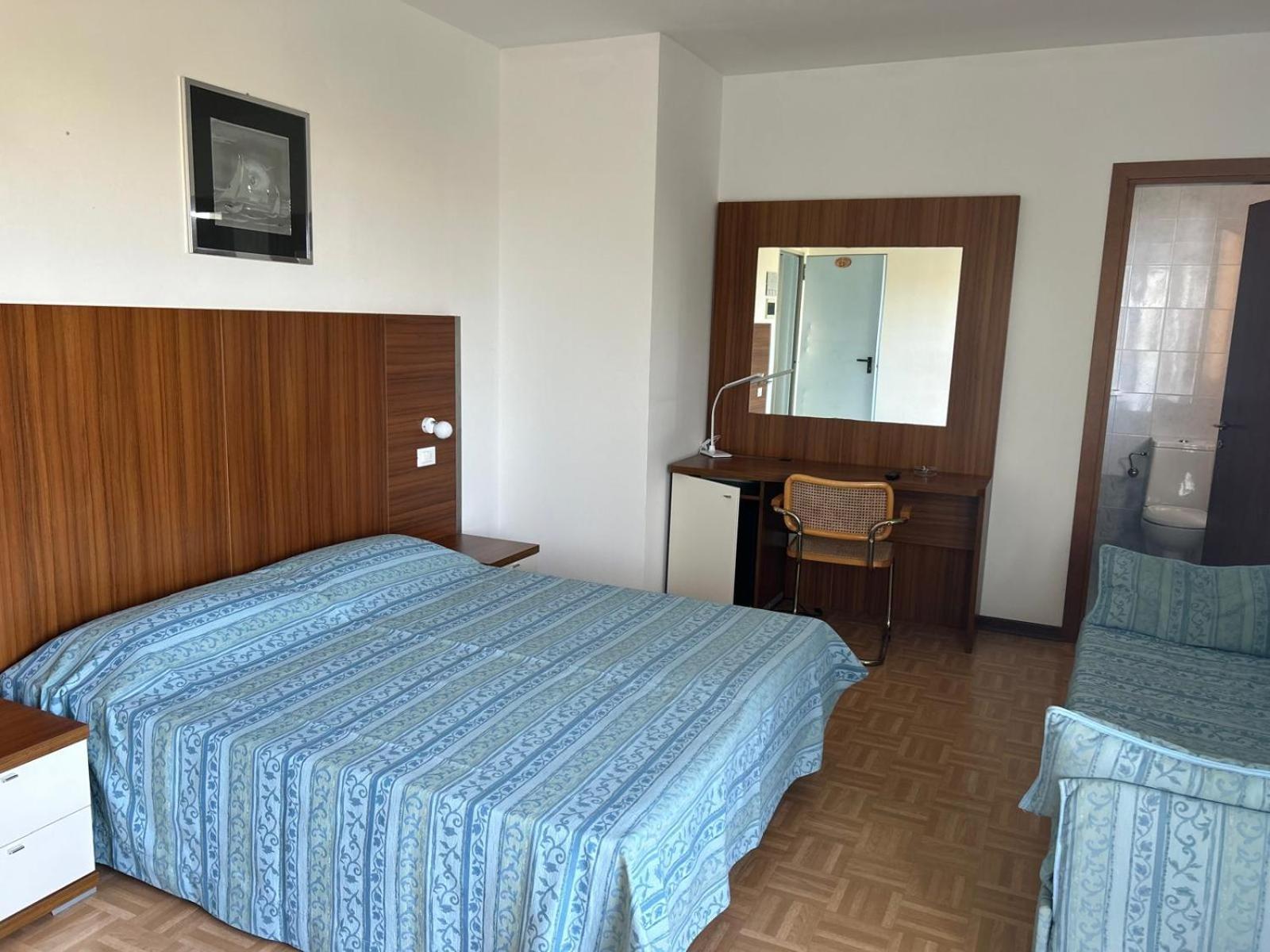 Hotel Aspe 比比翁 外观 照片
